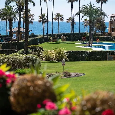 First Line Beach Complex * Estepona